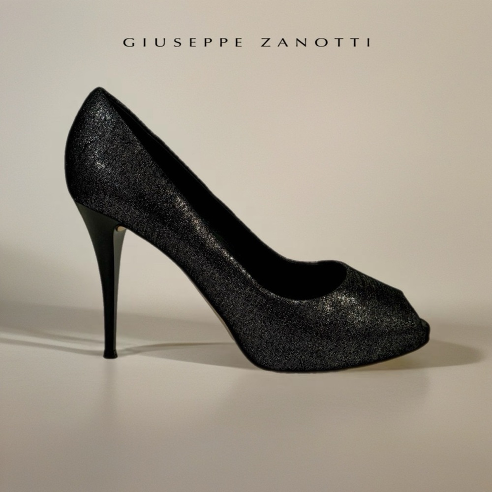 🚨 Giuseppe Zanotti Leather Peep toe Heels Size 8